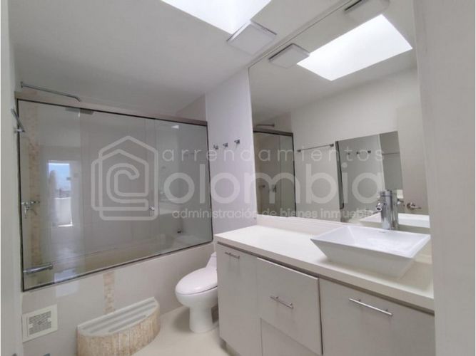 Apartamento de 3 alcobas en venta en Los Balsos, Medellín, 162 m² · foto 20 de 23