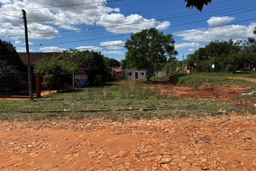 TERRENO EN ESQUINA EN VENTA  LIMPIO — foto 2