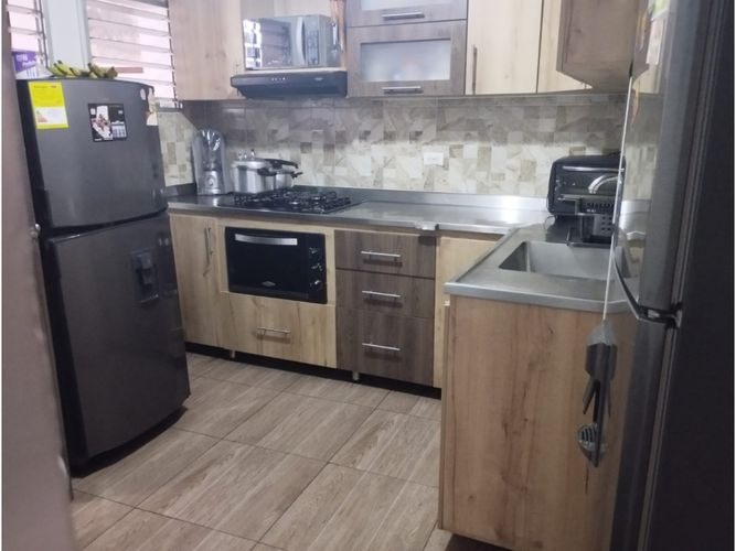 Casa de 5 alcobas en venta en Cristobal, Medellín, 123 m² · foto 3 de 14