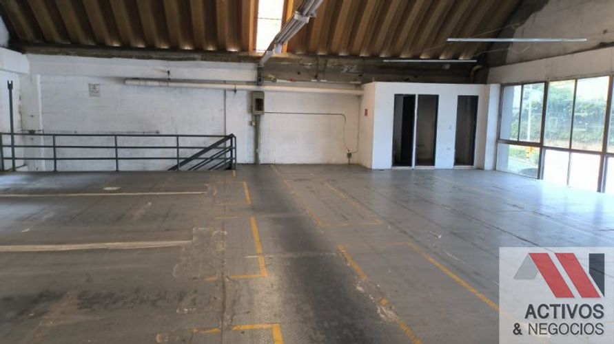 Bodega en arriendo en Cañaveralejo, Sabaneta, 861 m² · foto 4 de 22