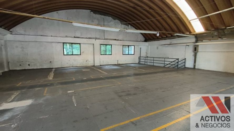Bodega en arriendo en Cañaveralejo, Sabaneta, 861 m² · foto 6 de 22