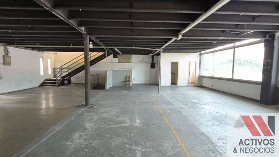 Bodega en arriendo en Cañaveralejo, Sabaneta, 861 m² · foto 12 de 22