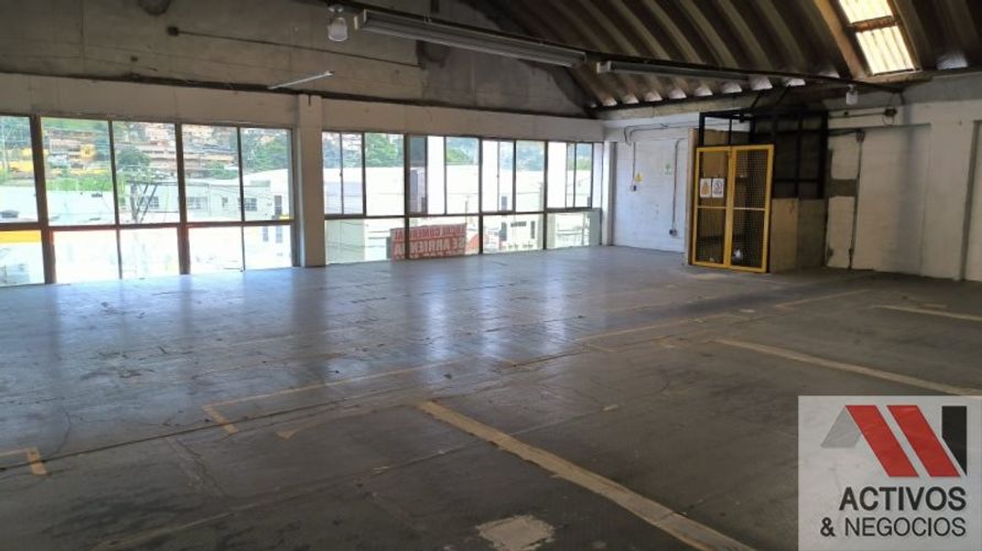 Bodega en arriendo en Cañaveralejo, Sabaneta, 861 m² · foto 14 de 22