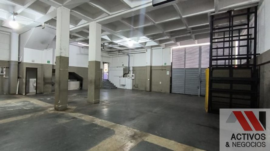 Bodega en arriendo en Cañaveralejo, Sabaneta, 861 m² · foto 17 de 22