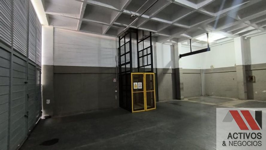 Bodega en arriendo en Cañaveralejo, Sabaneta, 861 m² · foto 20 de 22