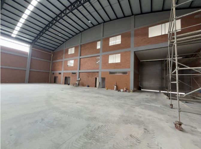 Bodega en arriendo en Ub El Trebol, Mosquera, 2037 m² · foto 3 de 18