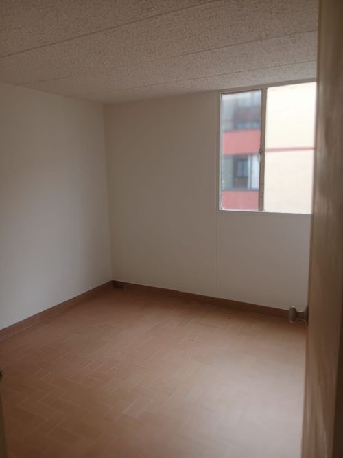 Apartamento en venta en La Emilia, Bogotá · foto 9 de 13
