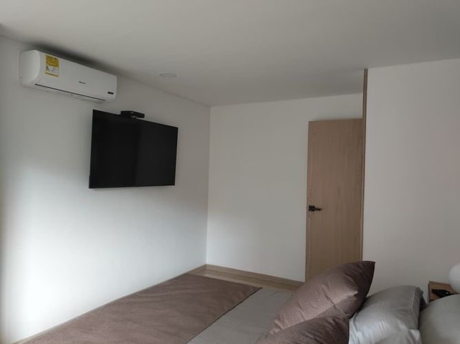 Apartamento de 3 alcobas en arriendo en El Poblado, Medellín, 140 m² · foto 10 de 19