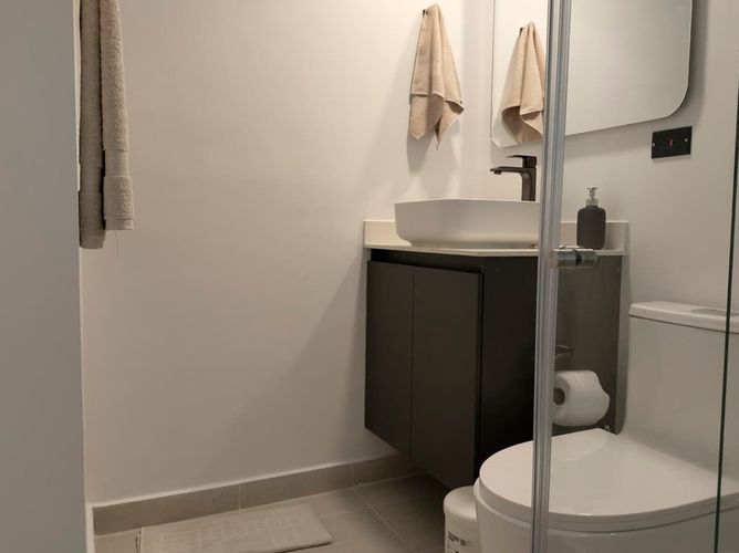 Apartamento de 3 alcobas en arriendo en El Poblado, Medellín, 140 m² · foto 18 de 19