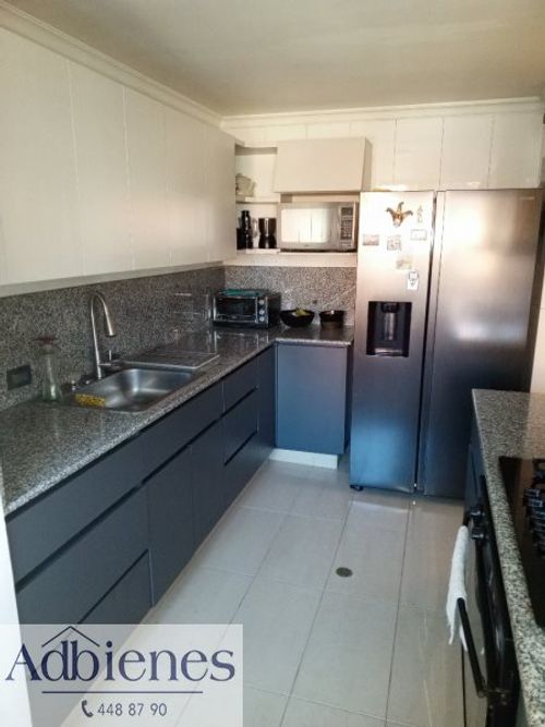 Apartamento de 3 alcobas en venta en Laureles, Medellín, 178 m² · foto 19 de 24
