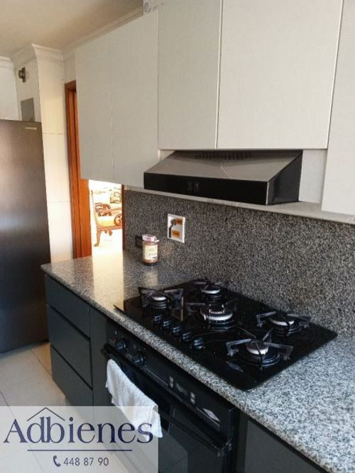 Apartamento de 3 alcobas en venta en Laureles, Medellín, 178 m² · foto 21 de 24