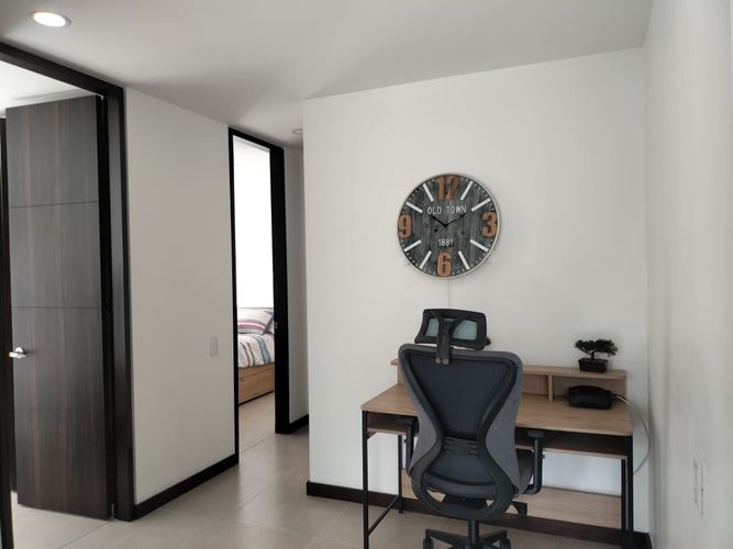 Apartamento de 3 alcobas en venta en El Poblado, Medellín, 108 m² · foto 8 de 18