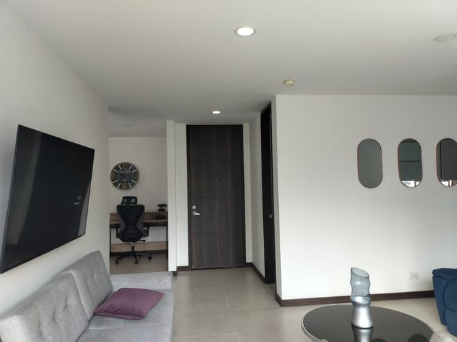 Apartamento de 3 alcobas en venta en El Poblado, Medellín, 108 m² · foto 7 de 18