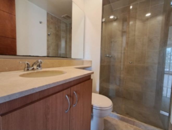 Apartamento de 3 alcobas en arriendo en Los Balsos, Medellín, 130 m² · foto 13 de 24