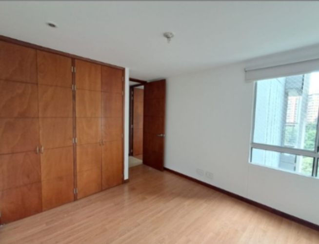 Apartamento de 3 alcobas en arriendo en Los Balsos, Medellín, 130 m² · foto 15 de 24