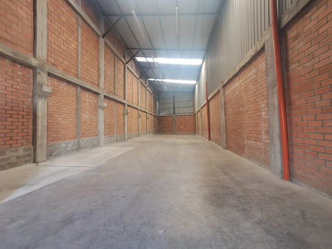 Bodega en arriendo en La Badea, Dosquebradas, 274 m² · foto 5 de 10