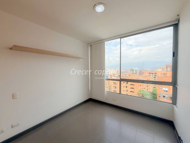 Apartamento de 3 alcobas en arriendo en Manila, Medellín, 120 m² · foto 11 de 20