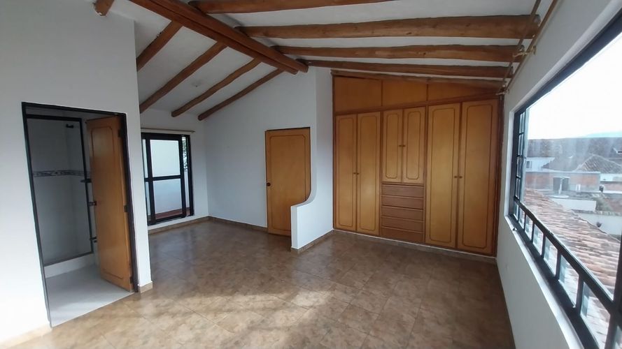 Casa de 3 alcobas en venta en Centro, Sopó, 123 m² · foto 6 de 10