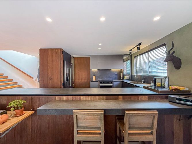 Apartamento de 2 alcobas en venta en Chicó Reservado, Bogotá, 285 m² · foto 8 de 21