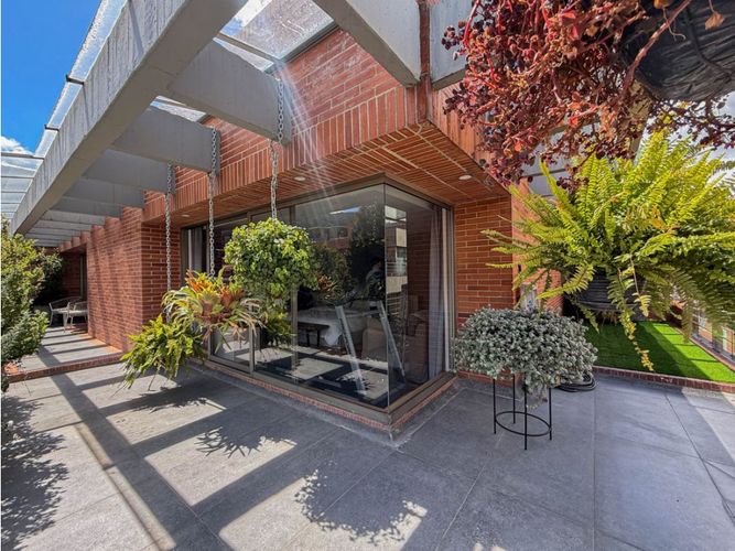 Apartamento de 2 alcobas en venta en Chicó Reservado, Bogotá, 285 m² · foto 11 de 21