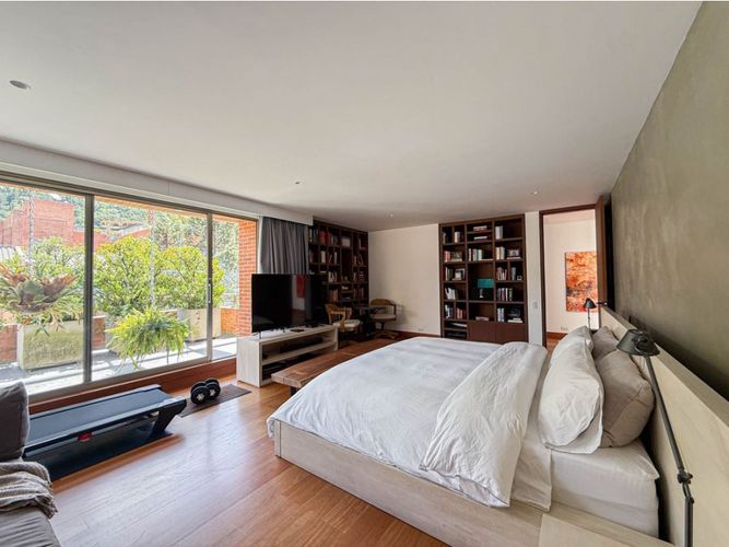 Apartamento de 2 alcobas en venta en Chicó Reservado, Bogotá, 285 m² · foto 14 de 21