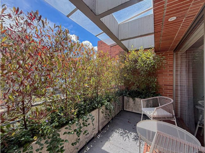 Apartamento de 2 alcobas en venta en Chicó Reservado, Bogotá, 285 m² · foto 19 de 21