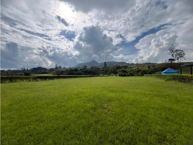 Lote en venta en Rionegro, 7263 m² · foto 3 de 7