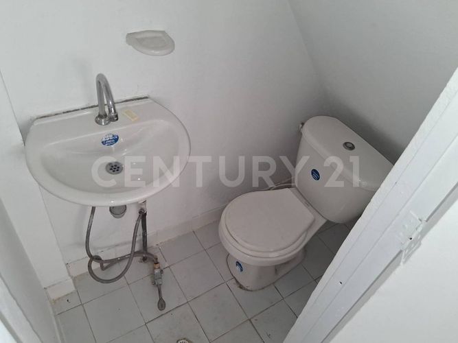 Casa de 4 alcobas en venta en Ciudad Bachue, Bogotá, 200 m² · foto 3 de 24