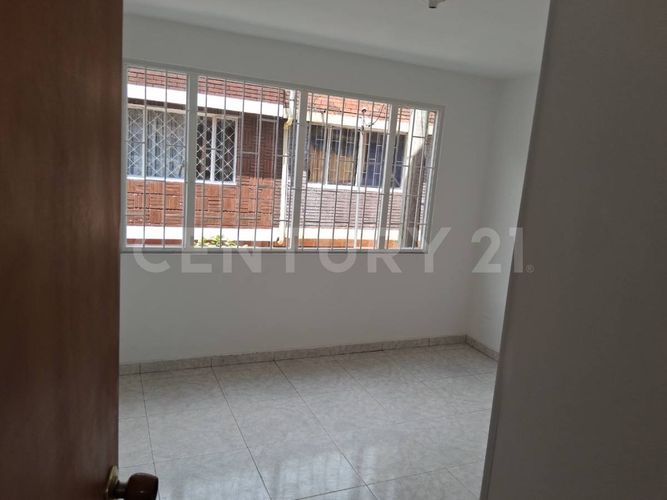 Casa de 4 alcobas en venta en Ciudad Bachue, Bogotá, 200 m² · foto 17 de 24