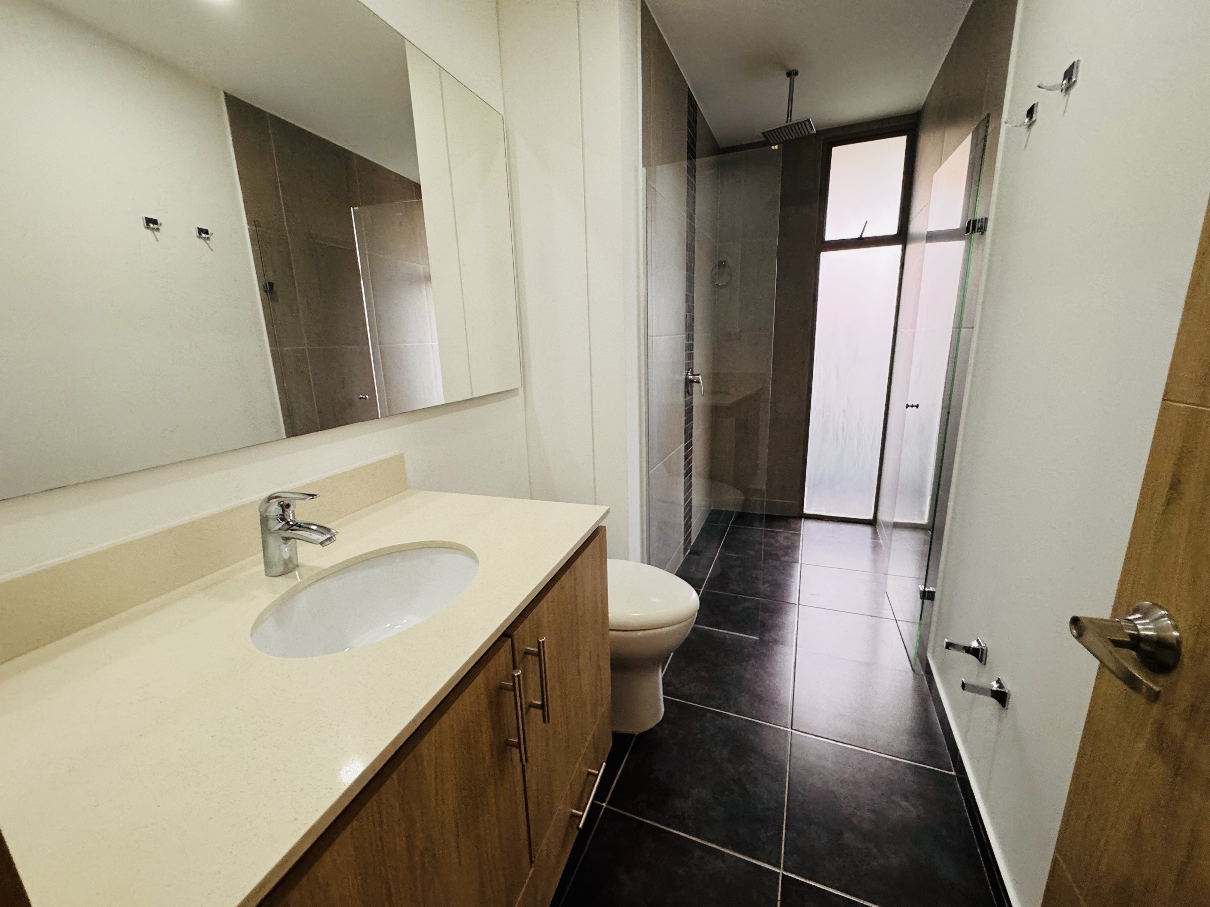 Apartamento en venta en Loma Del Esmeraldal, Envigado · foto 8 de 24