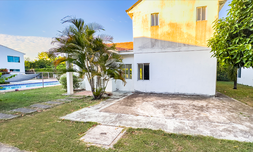 Casa de 3 alcobas en venta en Ricaurte, 124 m² · foto 3 de 3