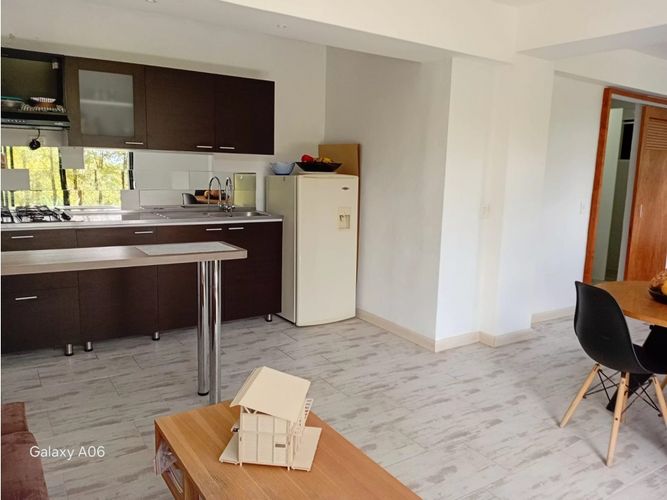 Casa de 2 alcobas en venta en Chaparral, Guarne, 200 m² · foto 9 de 24