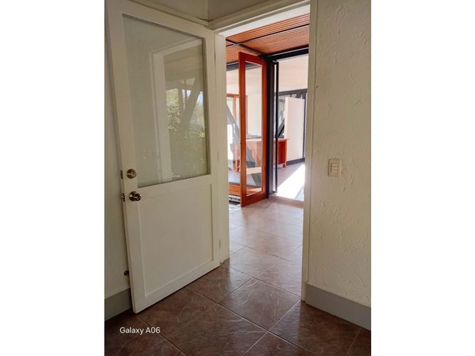 Casa de 2 alcobas en venta en Chaparral, Guarne, 200 m² · foto 11 de 24