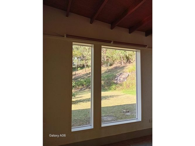 Casa de 2 alcobas en venta en Chaparral, Guarne, 200 m² · foto 14 de 24
