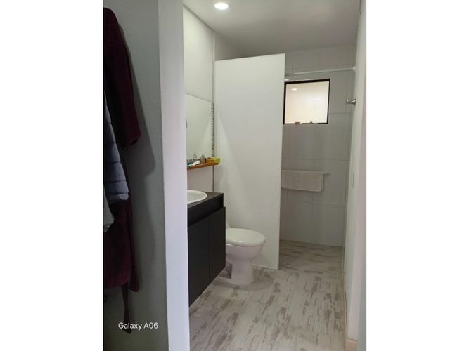 Casa de 2 alcobas en venta en Chaparral, Guarne, 200 m² · foto 17 de 24