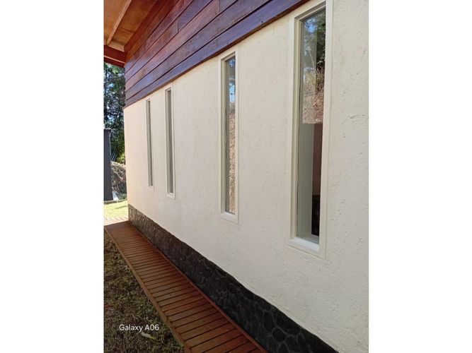 Casa de 2 alcobas en venta en Chaparral, Guarne, 200 m² · foto 23 de 24