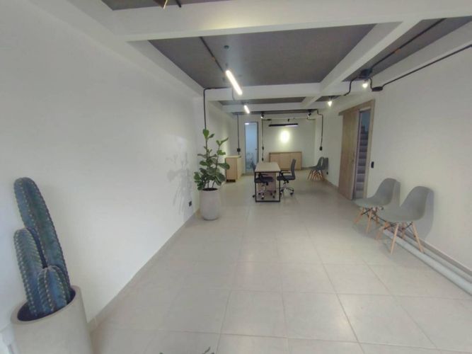 Oficina en arriendo en Llano Grande, Rionegro, 45 m² · foto 2 de 9