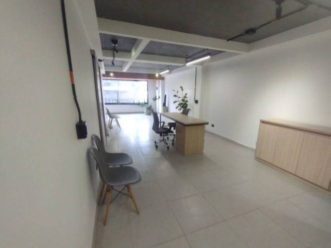 Oficina en arriendo en Llano Grande, Rionegro, 45 m² · foto 4 de 9