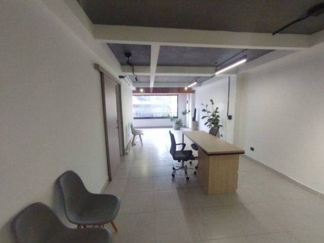 Oficina en arriendo en Llano Grande, Rionegro, 45 m² · foto 5 de 9
