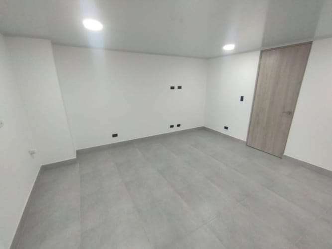 Oficina en arriendo en Llano Grande, Rionegro, 45 m² · foto 5 de 7