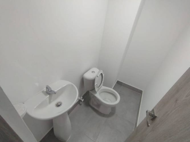 Oficina en arriendo en Llano Grande, Rionegro, 45 m² · foto 7 de 7