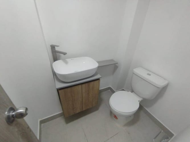 Oficina en arriendo en Llano Grande, Rionegro, 45 m² · foto 8 de 8