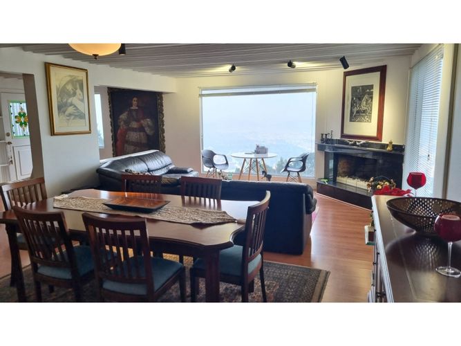 Casa de 3 alcobas en venta en Paramo, Bogotá, 400 m² · foto 2 de 24