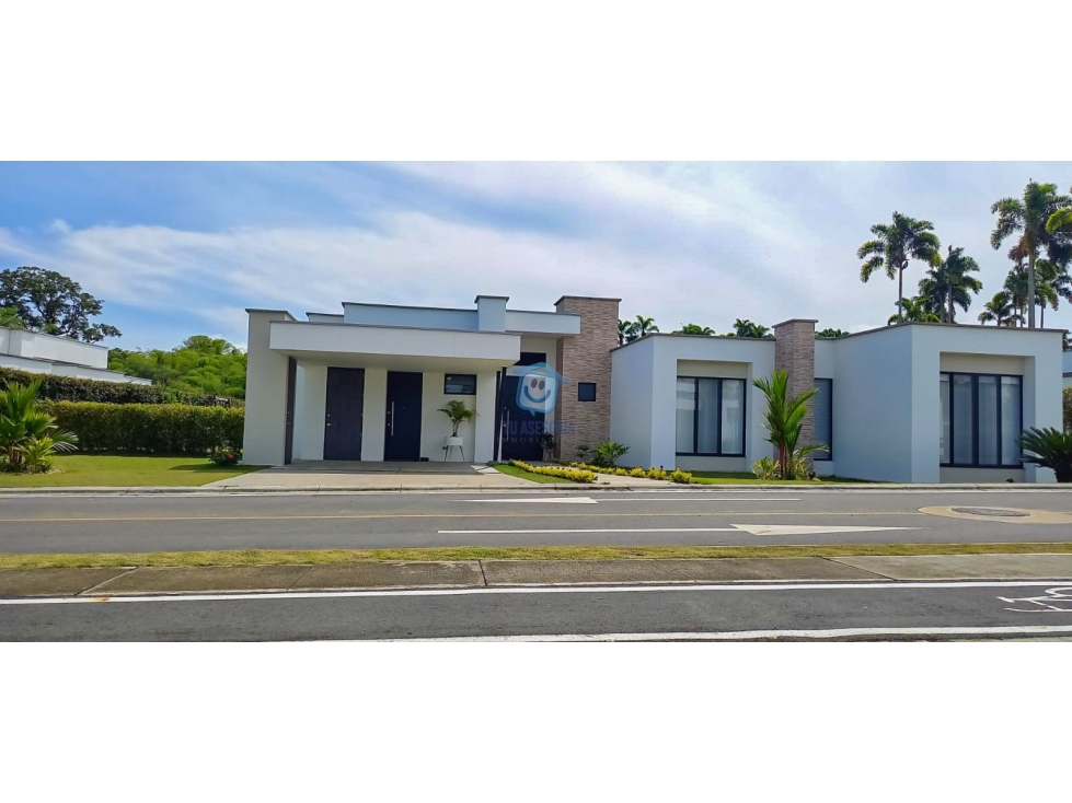 Casa en venta en Cerritos, Pereira · foto 2 de 24