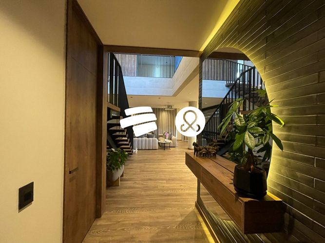 Casa de 3 alcobas en venta en Vía Las Palmas, Envigado, 1147 m² · foto 14 de 17