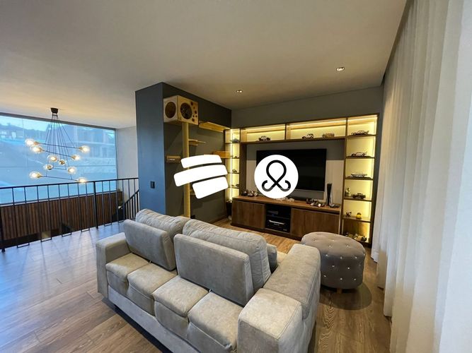 Casa de 3 alcobas en venta en Vía Las Palmas, Envigado, 1147 m² · foto 15 de 17