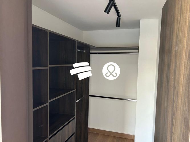 Apartamento de 3 alcobas en venta en Los Naranjos, Medellín, 163 m² · foto 16 de 23