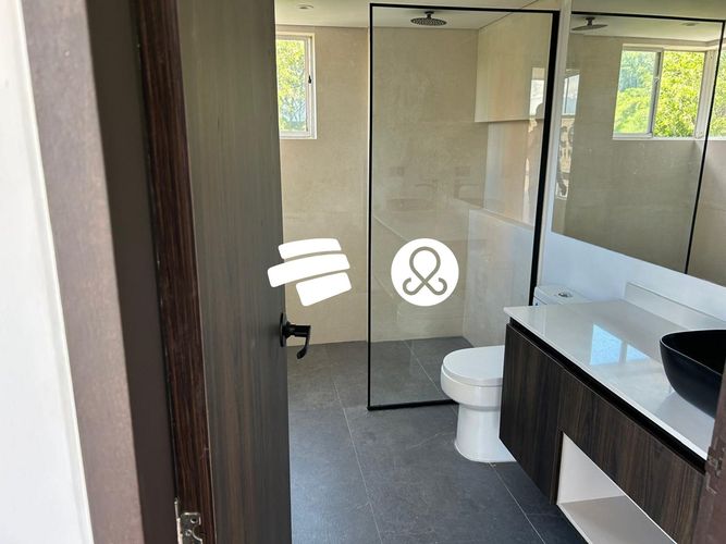 Apartamento de 3 alcobas en venta en Los Naranjos, Medellín, 163 m² · foto 19 de 23