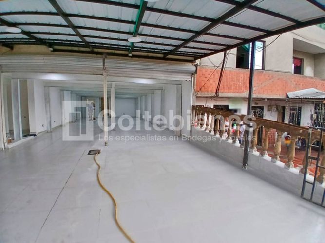 Local en arriendo en Sevilla, Medellín, 147 m² · foto 3 de 12