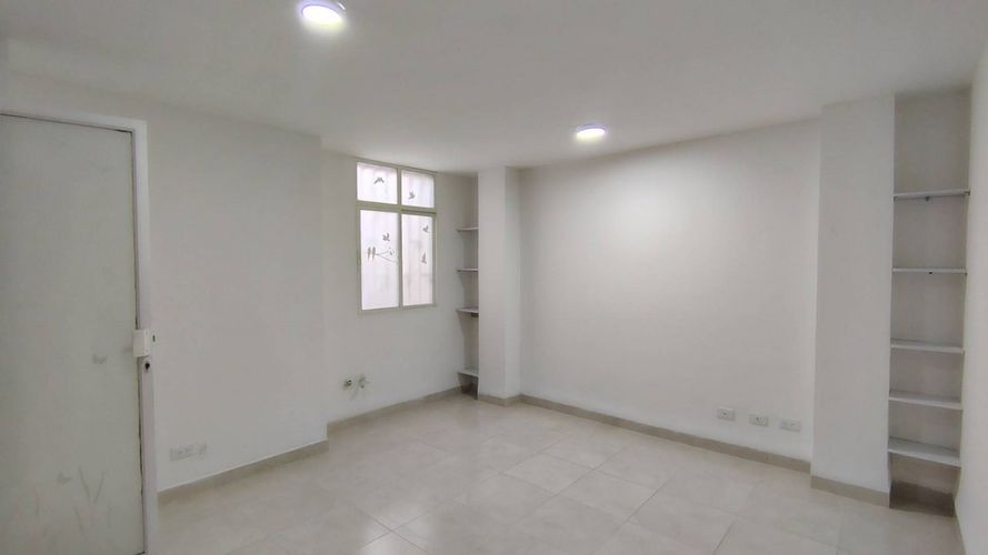 Oficina en arriendo en Zona Centro, Envigado, 18 m² · foto 7 de 13